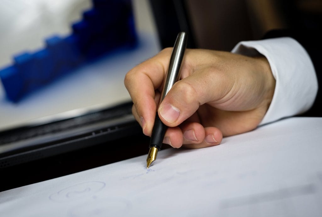 ESTRATÉGIAS INTELIGENTES PARA REDUZIR CUSTOS NA GESTÃO DE CONTRATOS