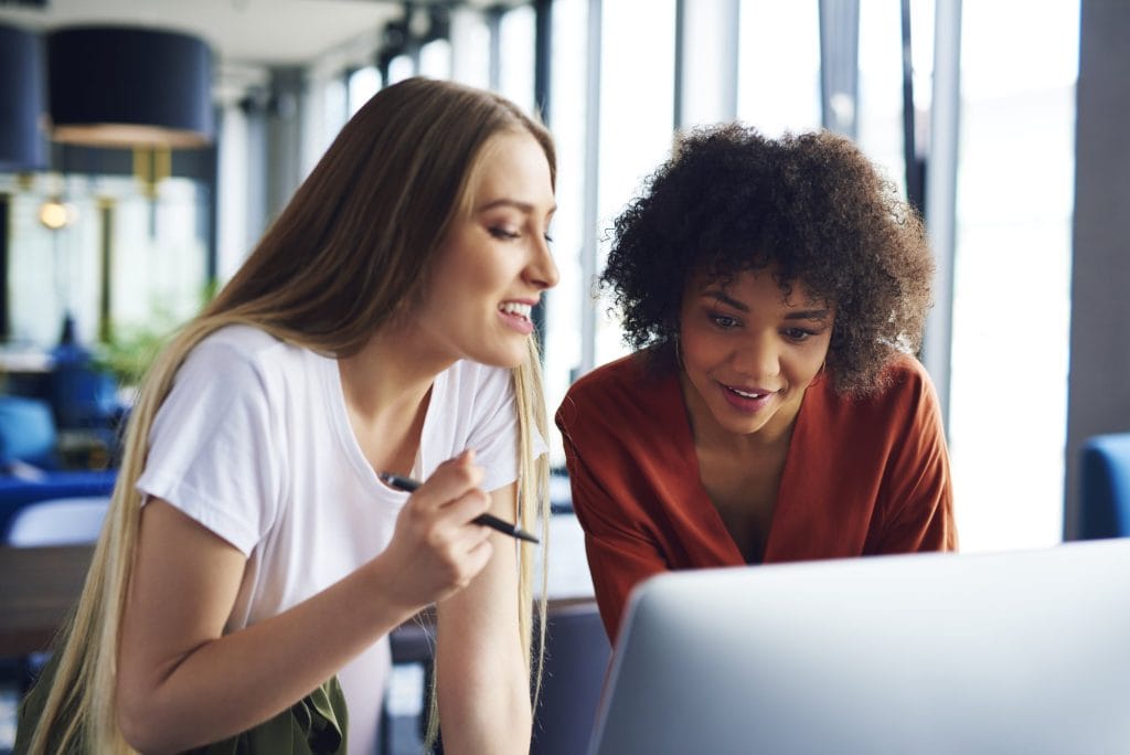 OS 3 PRINCIPAIS BENEFÍCIOS DA AUTOMAÇÃO NA GESTÃO DE CONTRATOS